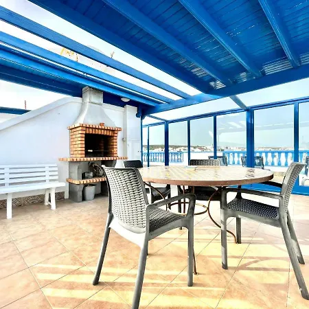 Timanfaya Two Bedroom Apartment With Sea Views In Punta Mujeres * Punta Mujeres