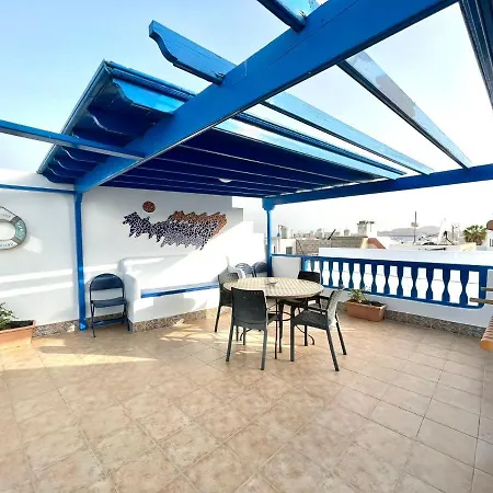 Timanfaya Two Bedroom Apartment With Sea Views In Punta Mujeres Apartment