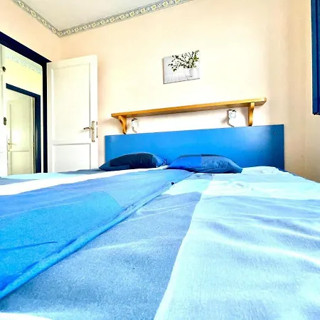 Timanfaya Two Bedroom Apartment With Sea Views In Punta Mujeres *